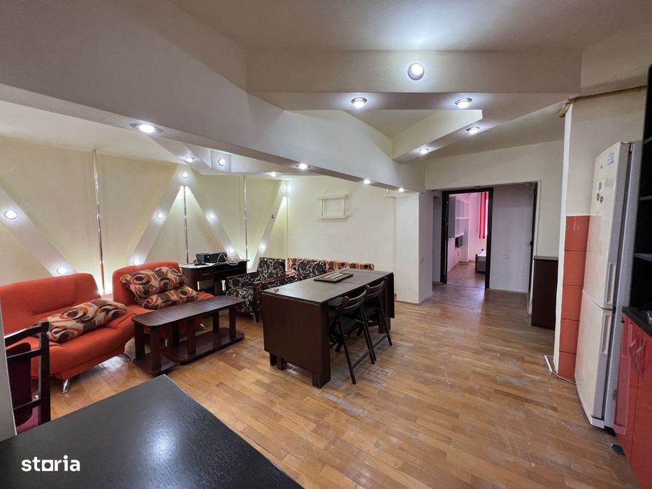 Apartament 3 camere Mioveni, Et3, mobilat, Centru