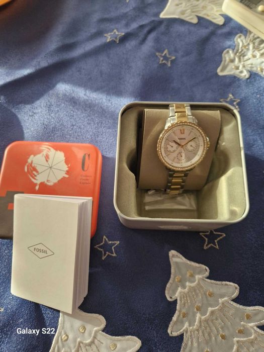 Fossil дамски,кварцов
