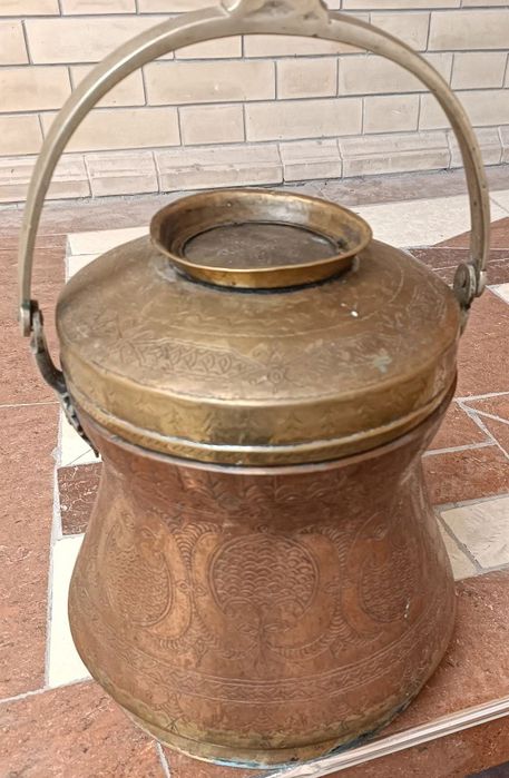 Антикварный медный вёдро