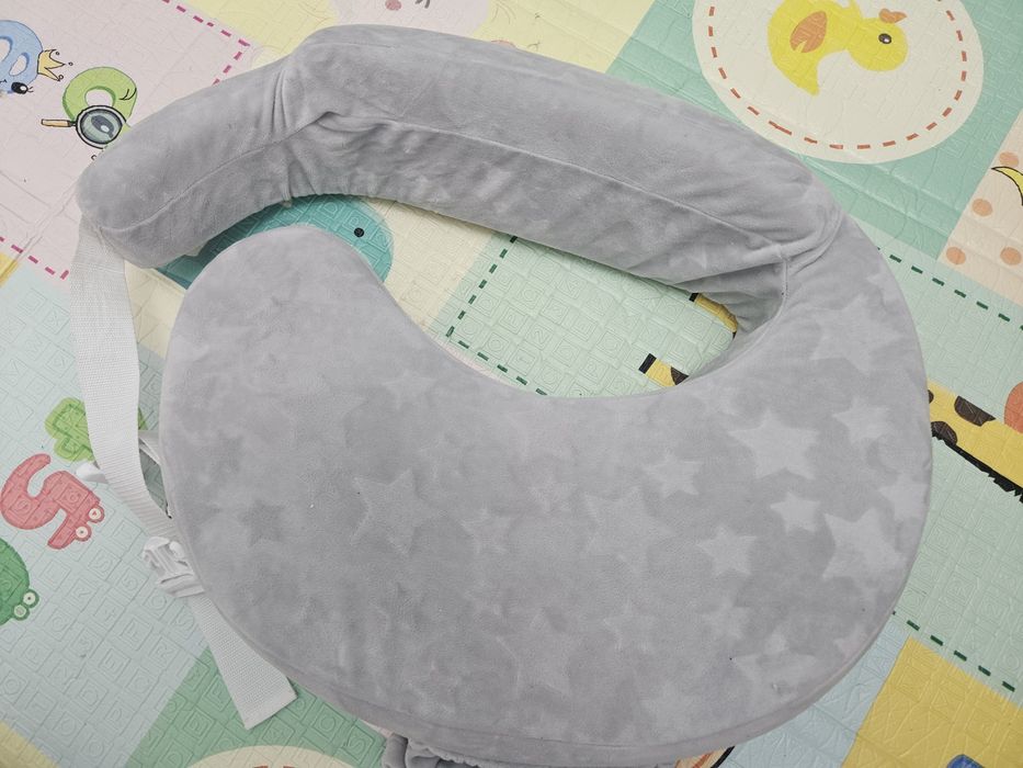 Продам подушку для кормления