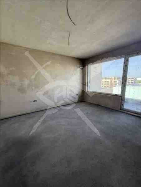 Тристаен апартамент в Мадика! 100243