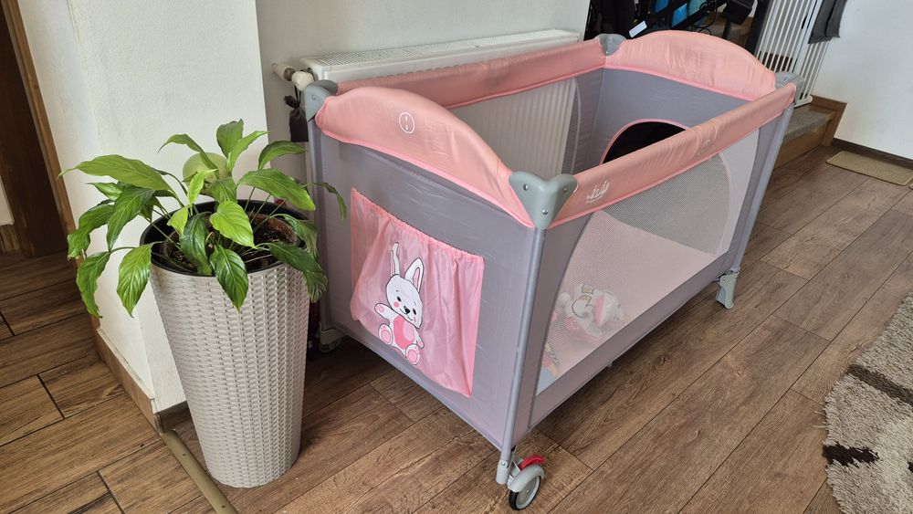 Patut pliant voiaj pentru bebelusi si copii Juju Sleepy Baby, 2 nivele