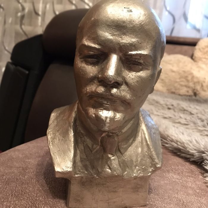 Бюст Ленин, Есенин, Маяковский