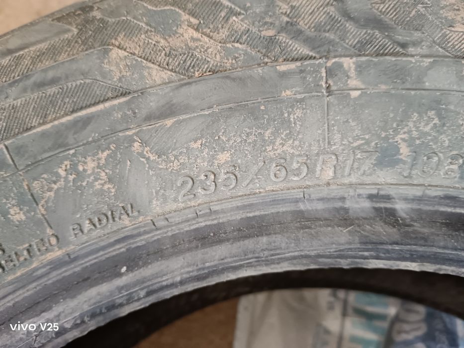 Продам зимние шины