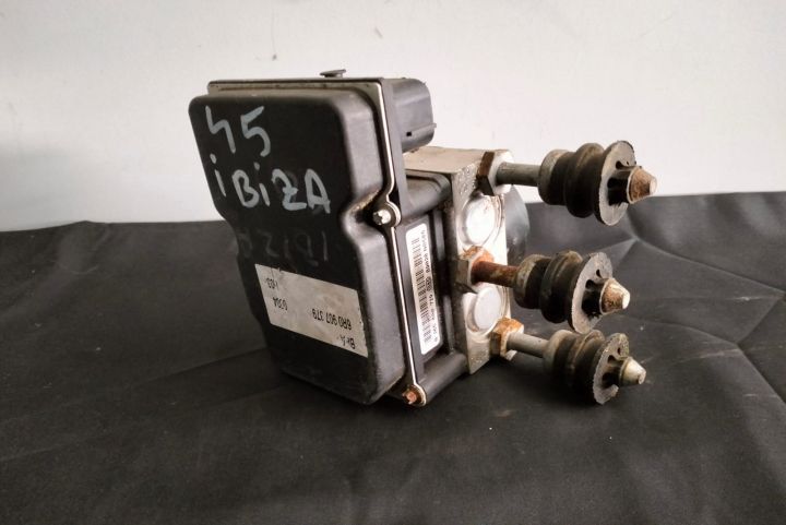 Unitate ABS 1.2 B 6R0907379, 6R0614117 Seat Ibiza a 5-a generatie KJ