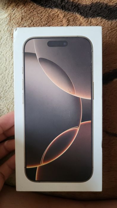 Продам IPhone 16 pro