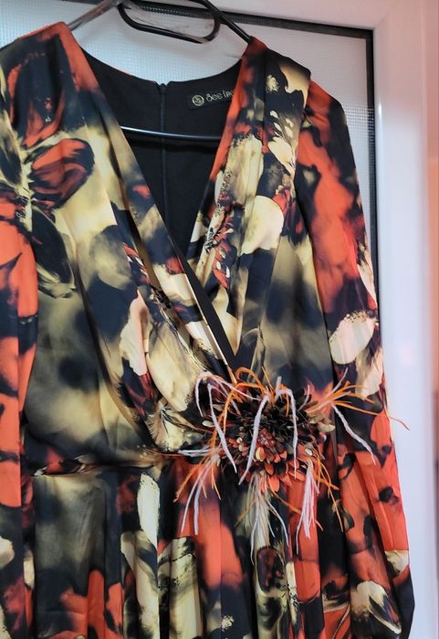 Vând rochie nouă elegantă