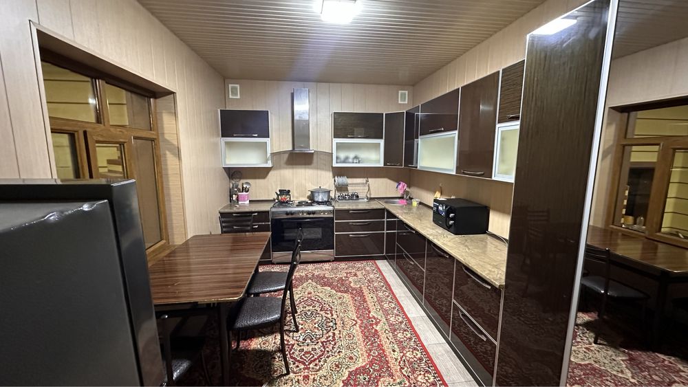 Dacha Oqtosh Oilaviy