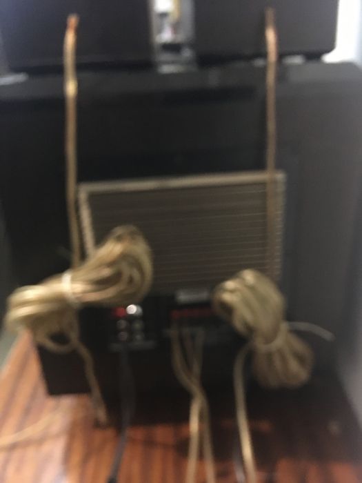 Музыка, колонки.