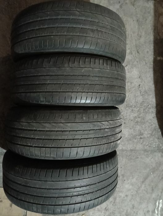 Продам шины 245/25/19