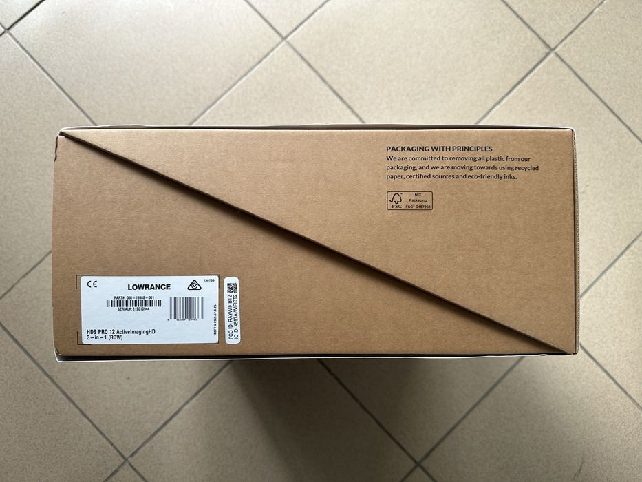 Sonare Barca Lowrance HDS 10 12 Pro 3 IN 1 Active HD