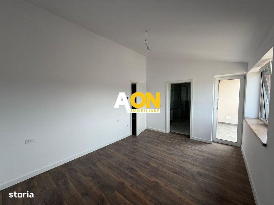1/2 Duplex 4 Camere, 3 Bai, 2 Balcoane, 431mp Teren