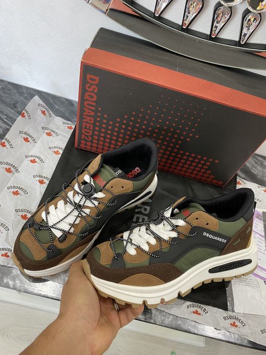 Adidasi DSQUARED 2 Model nou