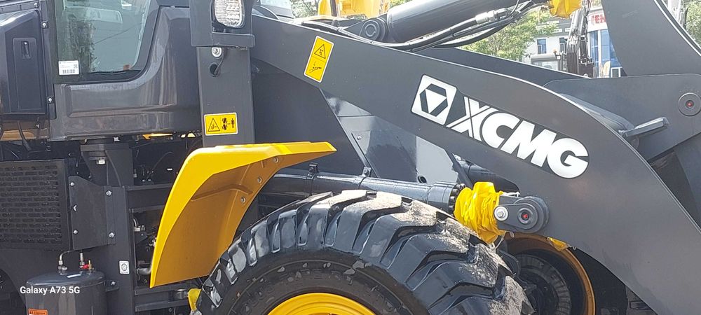 Фронтальный погрузчик Сергели Yema  XCMG XC938   1.8  2.1 куба