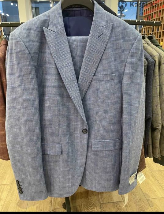 Мужской костюм тройка