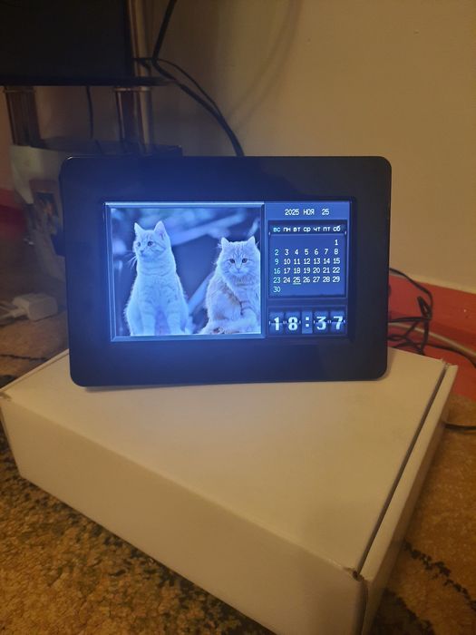 Фоторамка .Новая.и ссср часы