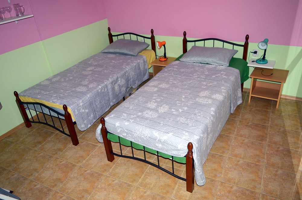 Дава се под наем Едностаен апартамент в Варна, Бриз - 24 кв.м за 298.86 € - Снимка #6