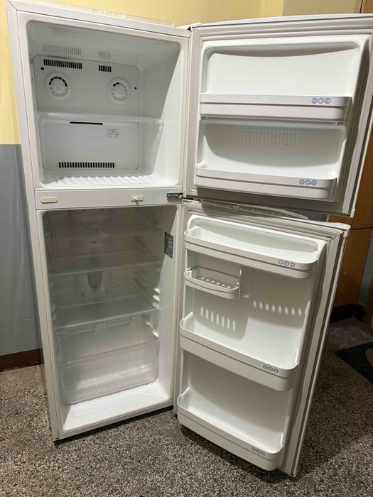 Хладилник LG No Frost Перфектен