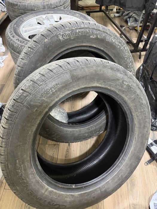Два броя все-сезонни гуми Continental 255/55R/18