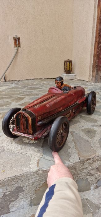 Mașinuțe de epocă vintage