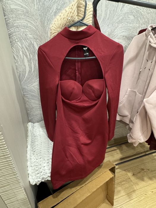 Продам коктельное платье