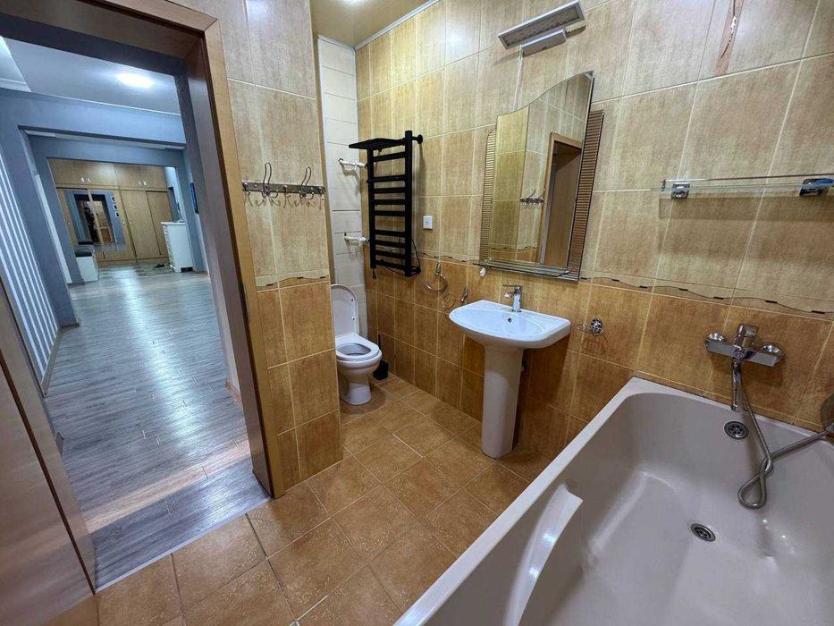 4-комнатная 182 м² Банковский дом | ул. Ойбек ор-р Шохмедцентр