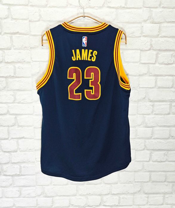 Adidas Cleveland Cavaliers Lebron James Баскетбона тениска за юноши 18 - 20 г