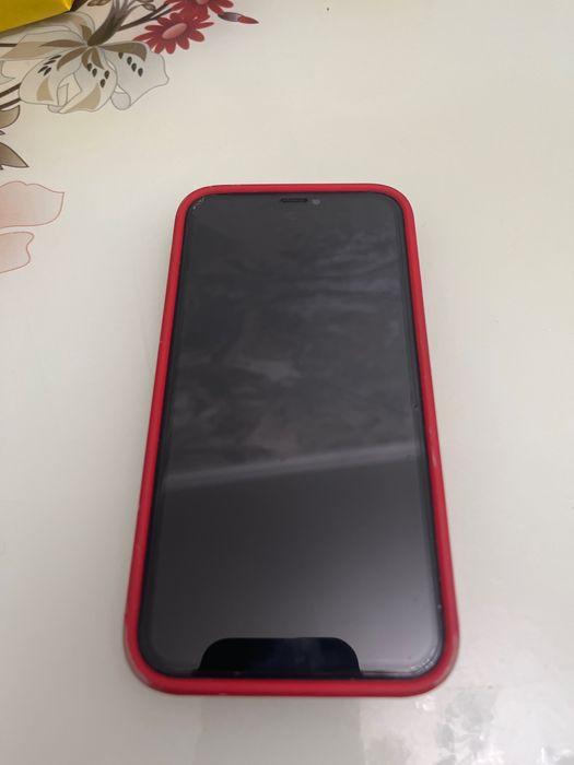 Продается IPhone 11