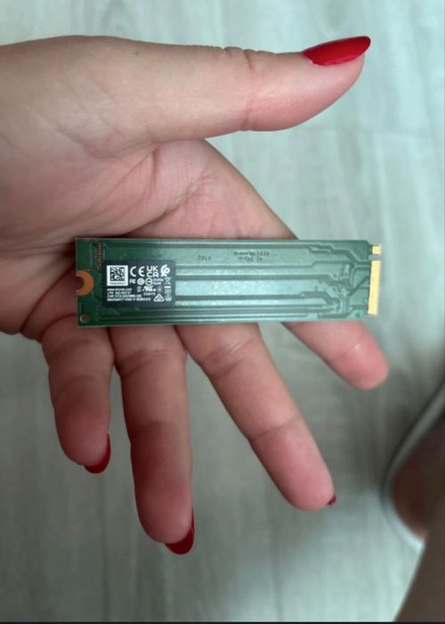 Ssd m2 Pyrite 256 gb foarte putin folosit