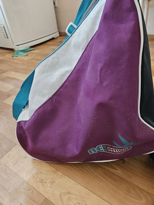 Продам ролики выдвижные для девочки