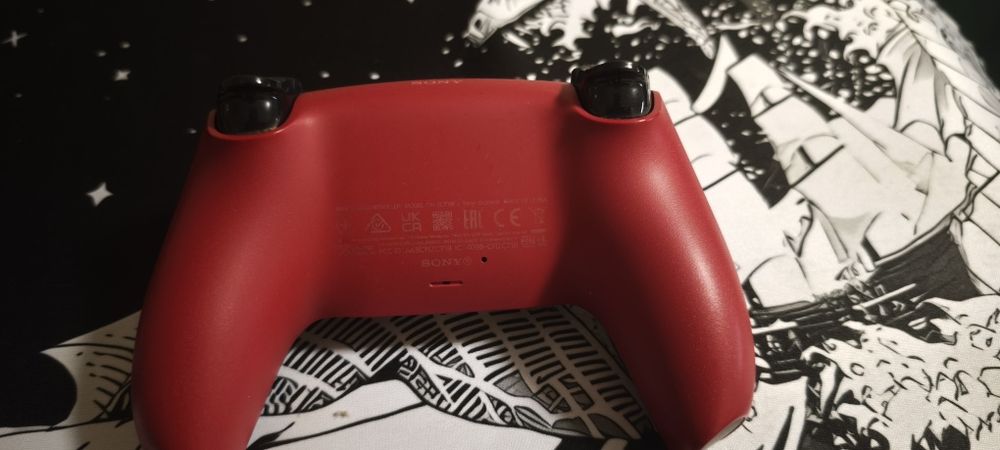 Контролер за play Station 5  Volcanic red