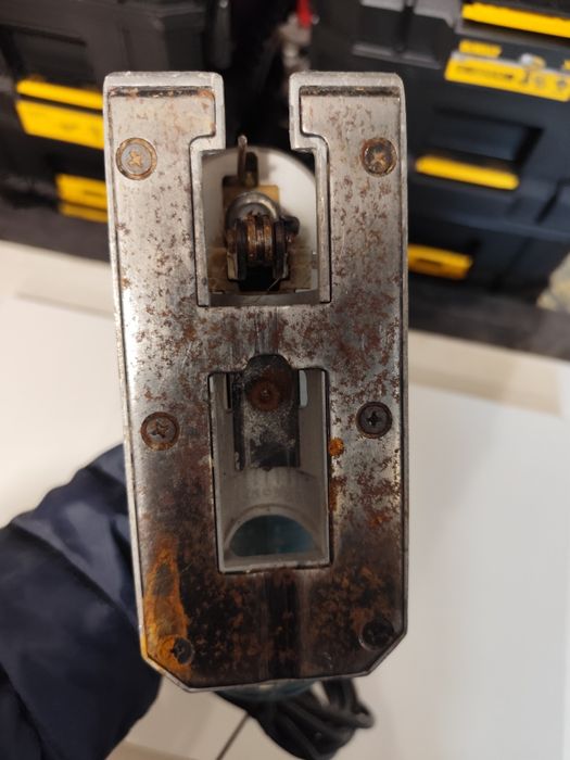 Коледна цена прободен трион зеге Erbauer