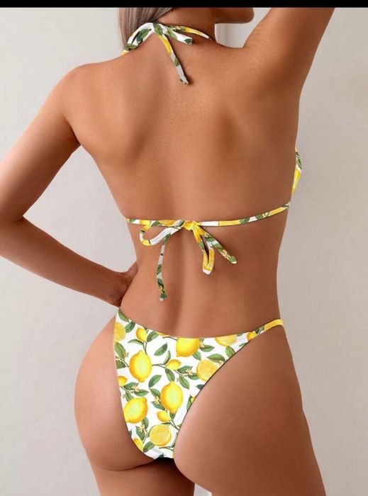 Бански на лимони