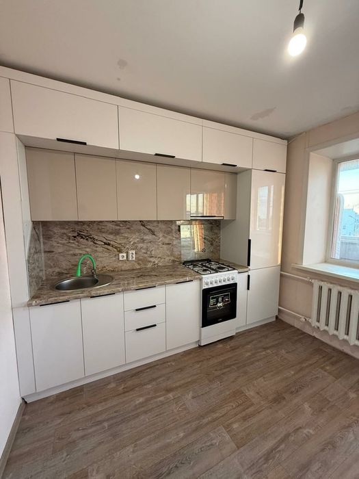 Продам 2 комнатную квартиру