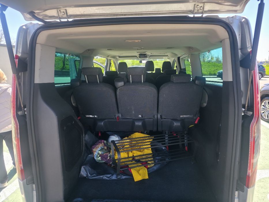 Ford tourneo custom 8+1