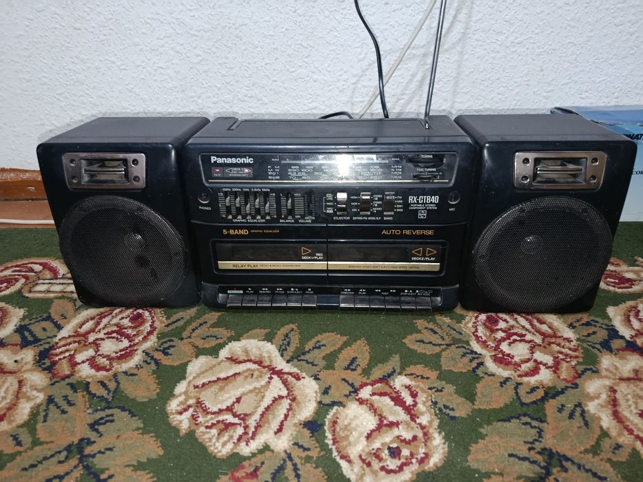 Пытаюсь в магнитофон panasonic в хорошем состоянии