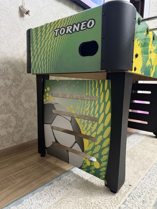 Продаю футбольный стол