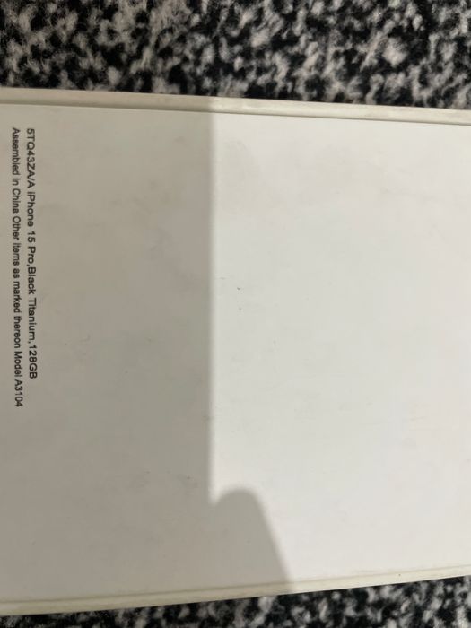 Iphone 15 Black Titanium yangi