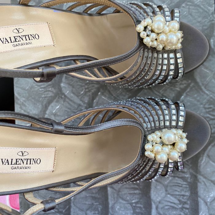 Pantofi cu toc Valentntino Garavani (sandale) 38