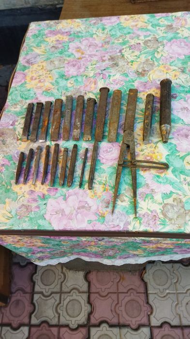 Продам ключи пилы рубанки зубила стамески