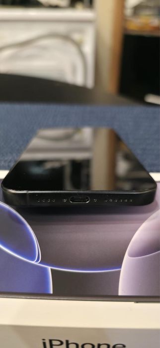 Set Apple: Iphone 16 Pro Max + Apple Watch Series 11 + AirPods Pro 2