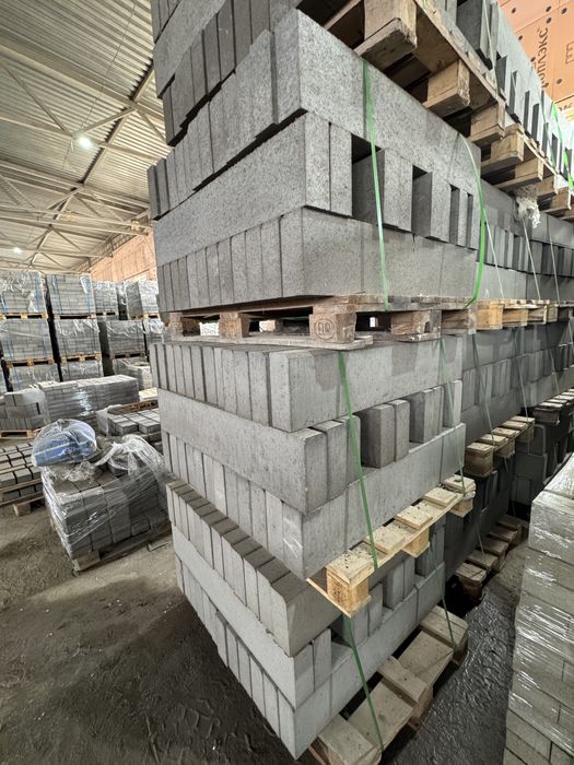 Бурсчатка и бордюр