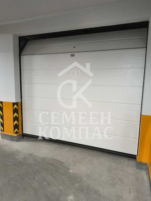 Дава се под наем Офис в Пловдив, Център - 188 кв.м за 2868 € - Снимка #16