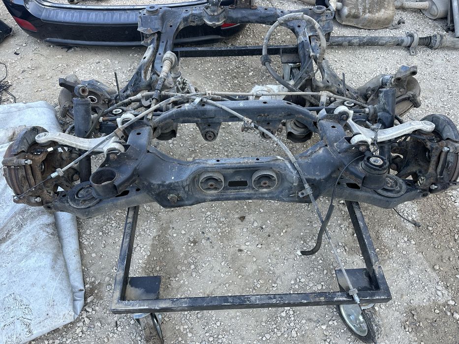 Преден и заден мост за Хюндай Санта Фе 2006-2012г.!