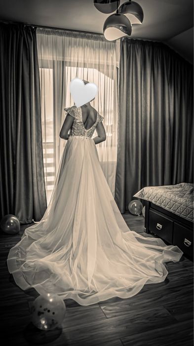 Vand rochie de mireasa