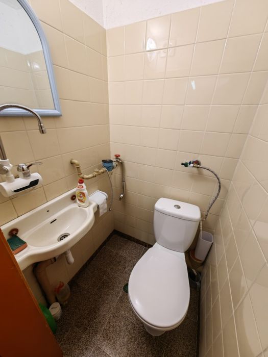 Дава се под наем Магазин в Ямбол, Боровец - 17 кв.м за 127.5 € - Снимка #11