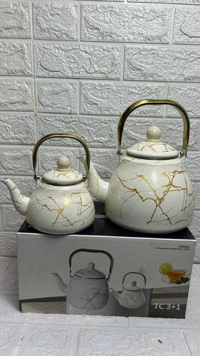 Мраморная чайник
