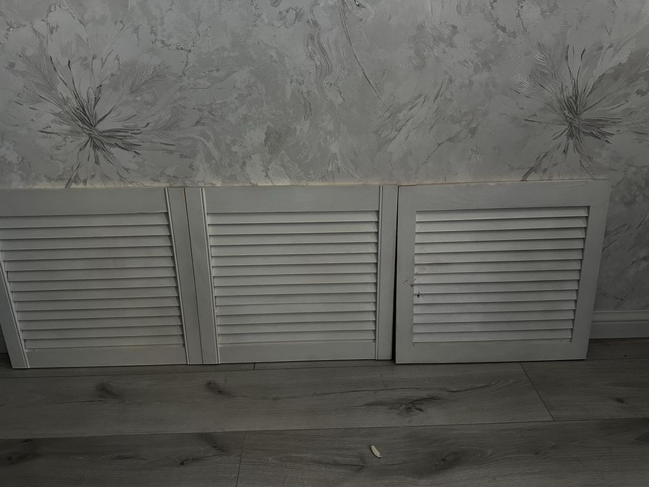 Продаются панели под ванну