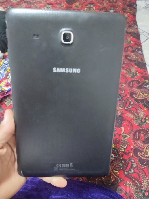 Samsung tab sotiladi