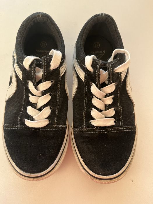 Продам кеды vans